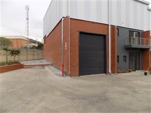 364 m² Industrial space in Linbro Park