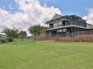 1109 m² Land available in The Hills