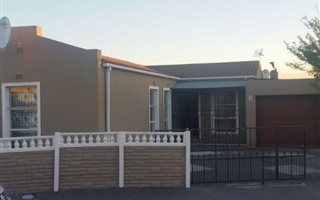 3 Bedroom House in Belhar
