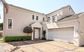 4 Bedroom House in Woodmead