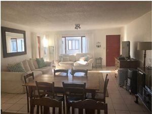 2 Bed Apartment in Johannesburg Central and CBD