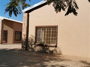 630 m² Commercial space in Klerksoord