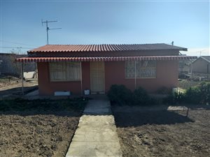2 Bed House in Dimbaza