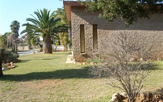 4 Bedroom House in Campher Park