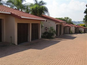 3 Bed Duplex in Strathavon