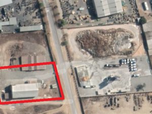 700 m² Commercial space in Glen Austin