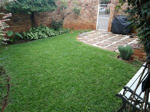 2 Bed Townhouse in Meyerspark