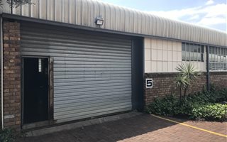 222 m² Industrial space in Gateway Industrial Park