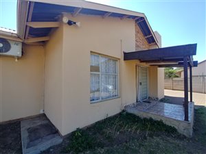 3 Bed House in Barry Hertzog Park