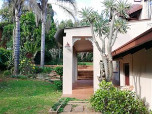 5 Bed House in Rietvalleipark