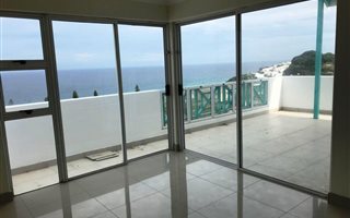 4 Bedroom Apartment in Shakas Rock