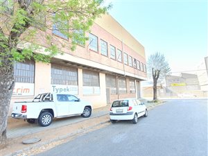 1600 m² Industrial space in Booysens