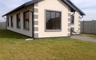 2 Bedroom House in Toekomsrus
