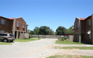 3 Bedroom Townhouse in Hendrina