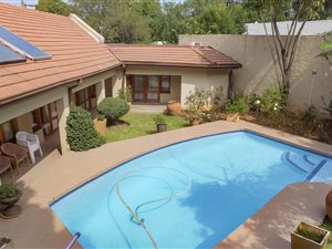 6 Bedroom House in Bordeaux