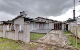 3 Bedroom House in Belmont Park
