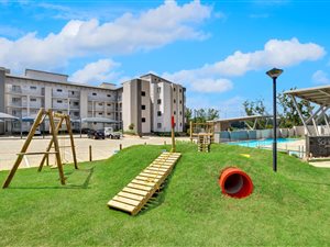 2 Bed Apartment in Broadacres
