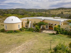 26.4 ha Smallholding in Haga Haga