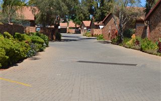 3 Bedroom Townhouse in Meyerspark