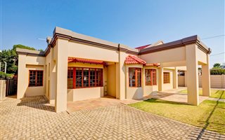 200 m² Office Space in Discovery