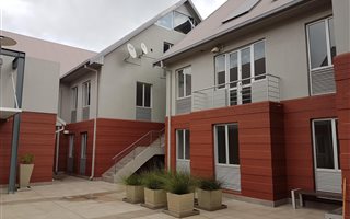 273 m² Commercial space in Lynnwood Park