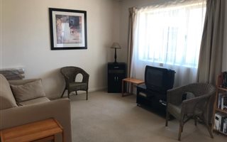 1 Bedroom Apartment in Rondebosch