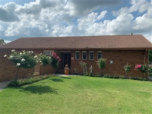 3 Bed House in Flora Park