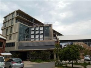 601 m² Commercial space in Point Waterfront