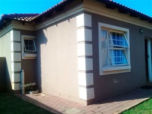 2 Bed Townhouse in Akasia