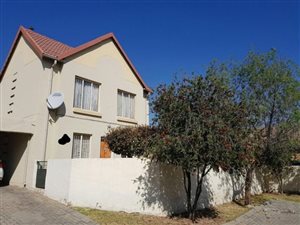 2 Bed Duplex in Kosmosdal