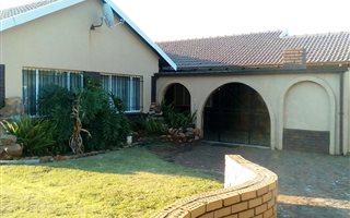 4 Bedroom House in New State Area