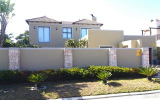 3 Bedroom House in Big Bay