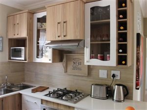 2 Bed Apartment in Andeon AH