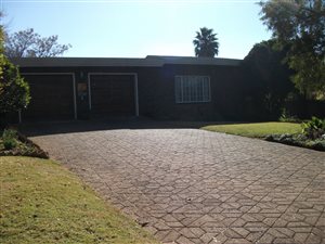 3 Bed House in Hennopspark