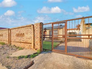 2 Bedroom House in Soweto Central