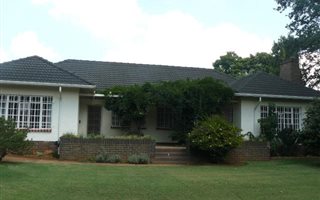 4 Bedroom House in Rowhill