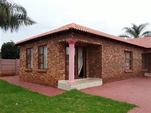 3 Bed House in Clarina