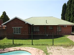 3 Bed House in Glencoe