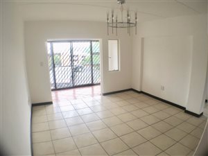 2 Bed Apartment in Bloubosrand