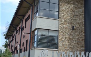 161 m² Commercial space in Lynnwood