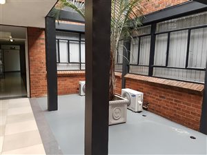 88 m² Office Space in Annlin