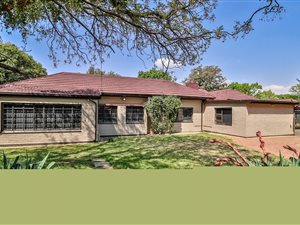 7 Bed House in Rynfield