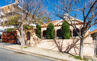 3 Bedroom House in Sea Point