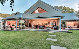 3 Bedroom House in Orchards