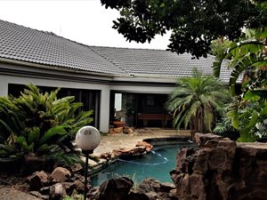 4 Bed House in Alberante