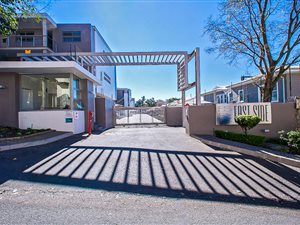 2 Bed Apartment in Edenburg