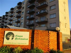 2 Bed Apartment in Weavind Park