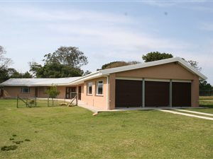 19 ha Farm in Port Elizabeth Central