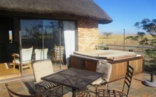 1 Bedroom House in Mnandi AH