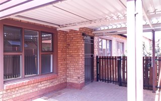 3 Bedroom House in Willow Park Manor